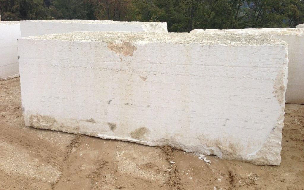Blocco di marmo Biancone di Asiago